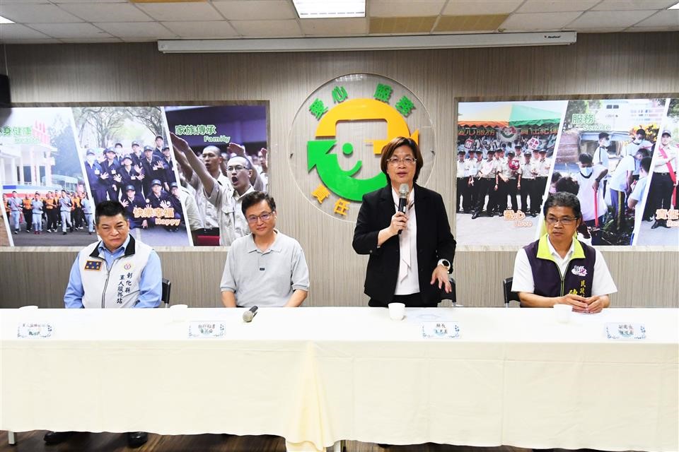 縣長媽媽王惠美至台中成功嶺營區探視彰化子弟兵