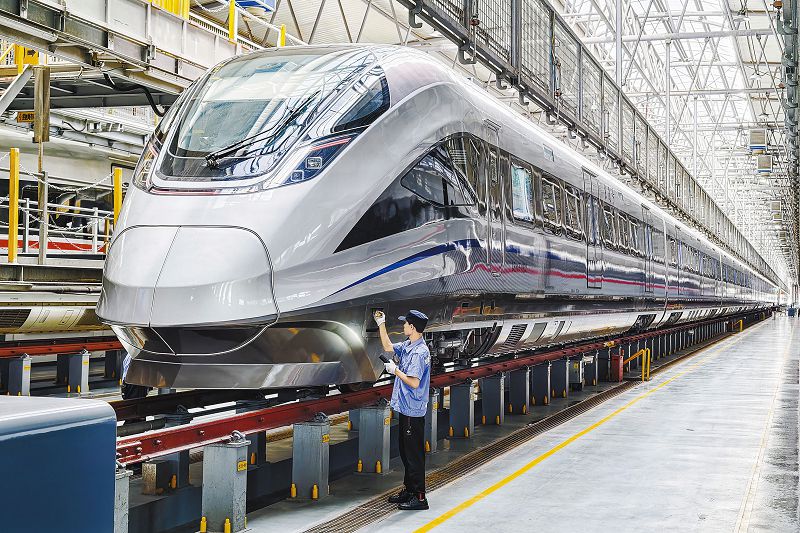 【北京豐台區專刊】副中心線西段新站新車投運 坐著小火車通勤更省力