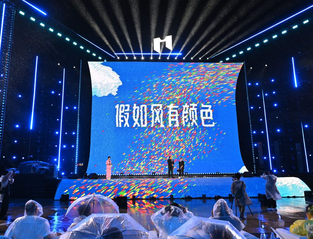 鄉音、家書、青春——光影裡的“兩岸一家人”